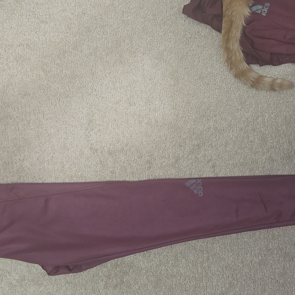 Adidas Woman's 3 Piect Set - Sports Bra, Leggings And Long Sleeve Shirt - Picture 4 of 7